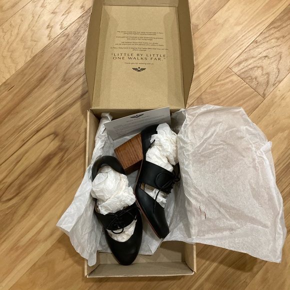 fortress of Inca Ellie shoe size 36 black brand new in box never worn - Picture 2 of 6